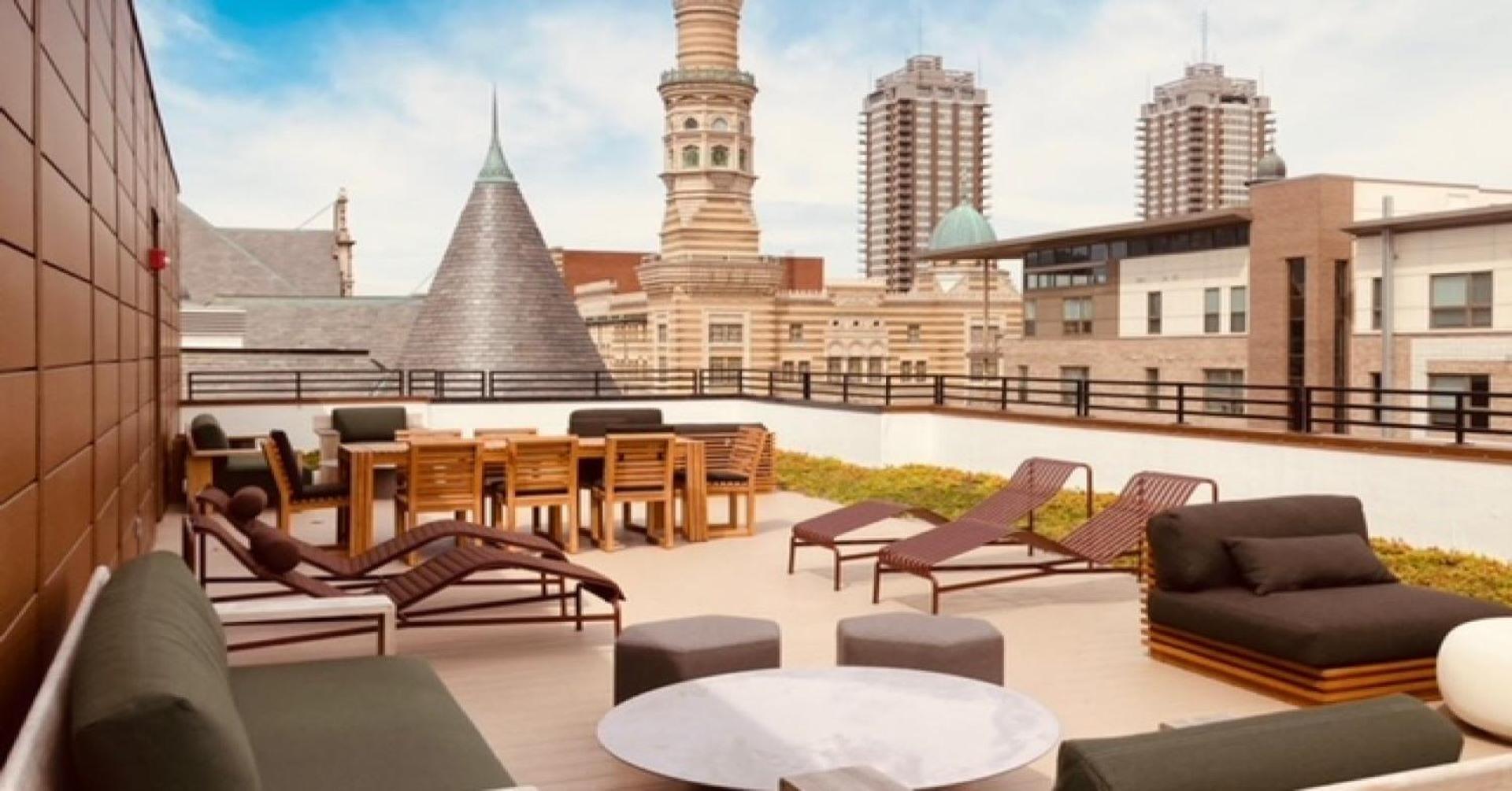 Cozysuites On Mass With Garage Parking #4 อินเดียนาโพลิส ภายนอก รูปภาพ